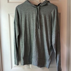 Sketchers sweatshirt